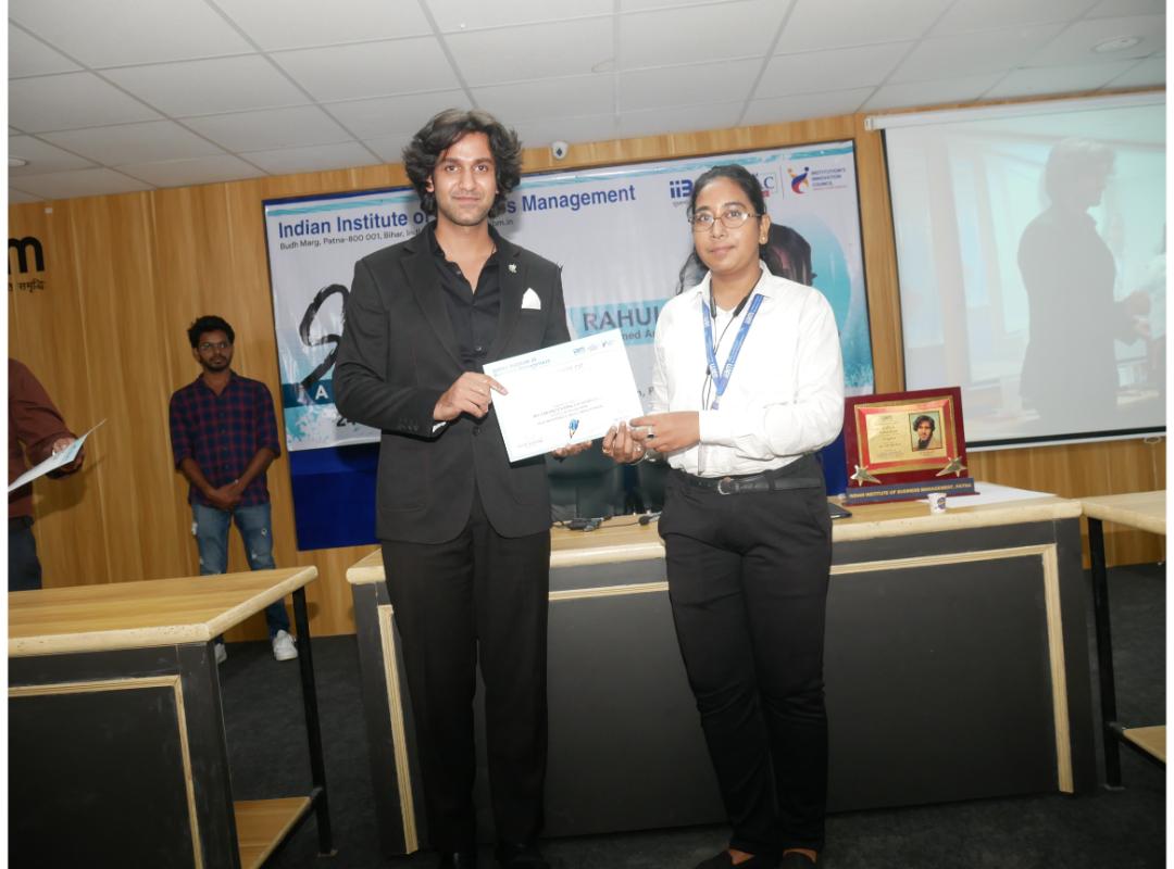 Rahul Soni Conducts “All Can Sketch” Workshop for PGDM, BBA, BCA & MAMC Students at IIBM and ZHI Patna
